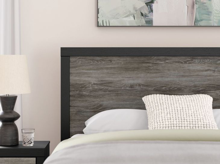 Ryderton Black and Gray Full Panel Bed