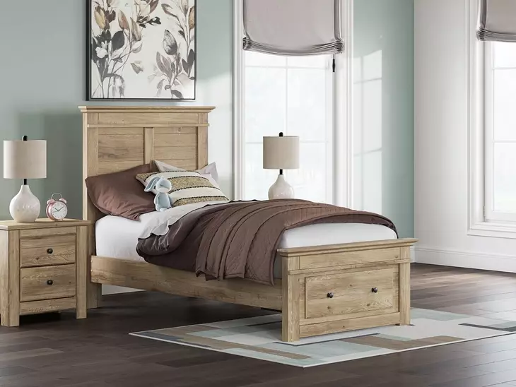 Fenderport Tan Youth Panel Bedroom Set with Storage Footboard