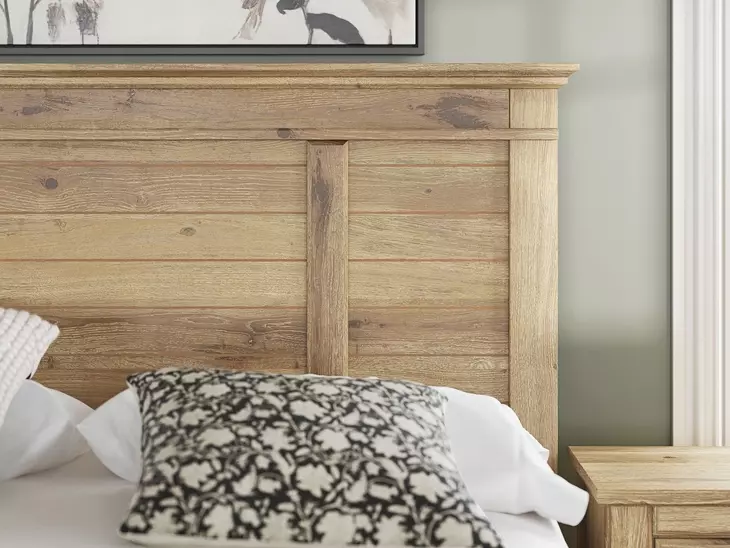 Fenderport Tan Queen Panel Bed