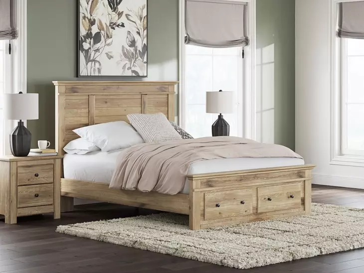 Fenderport Tan Panel Bedroom Set with Storage Footboard
