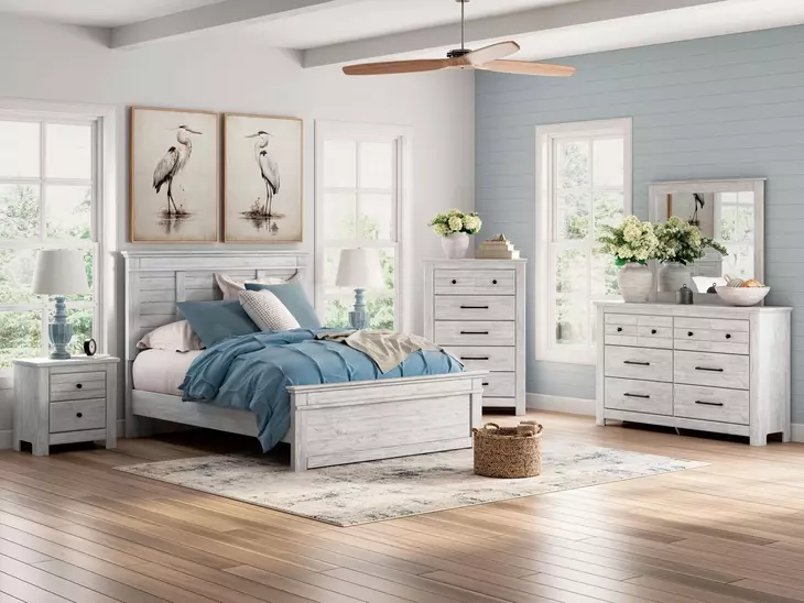 Allihauser Whitewash King Panel Bed