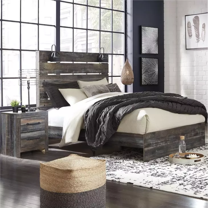 Drystan King Panel Bed
