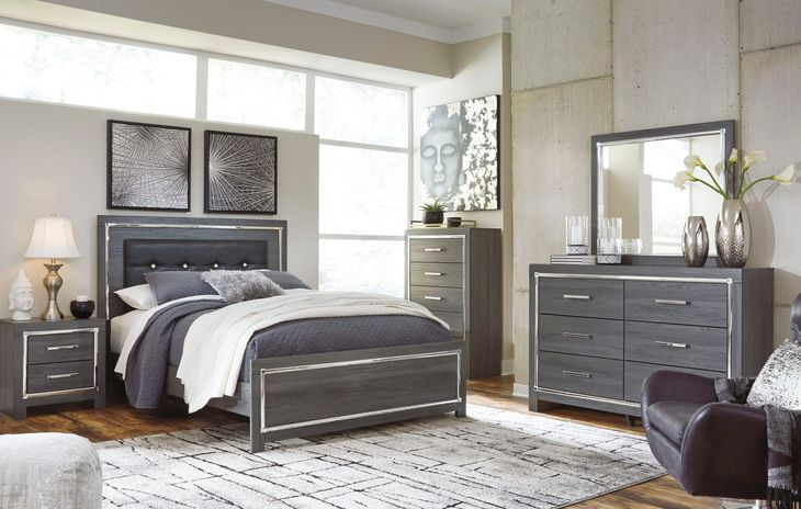 Lodanna Gray 6 Drawer Dresser and Rectangular Mirror