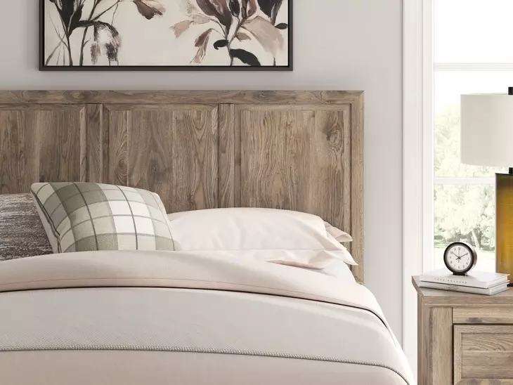 Keithland Brown Queen Panel Bed