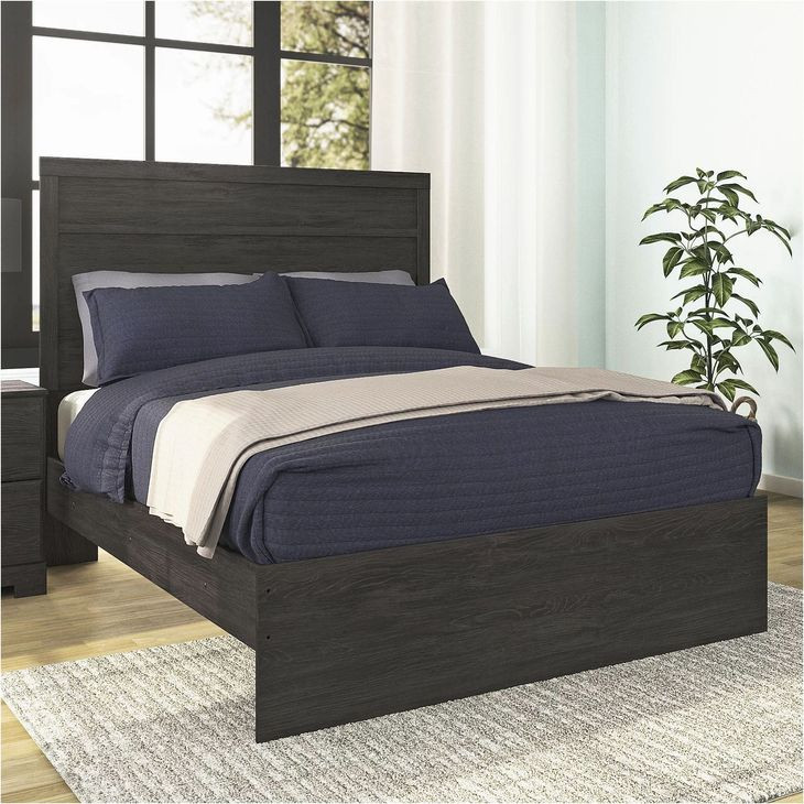 Belachime Black Full Panel Bed