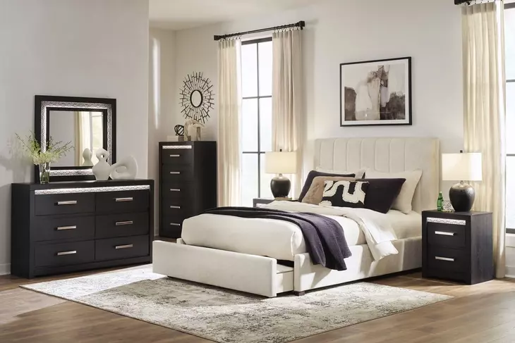 Shoralli Black 5 Drawer Chest with LED