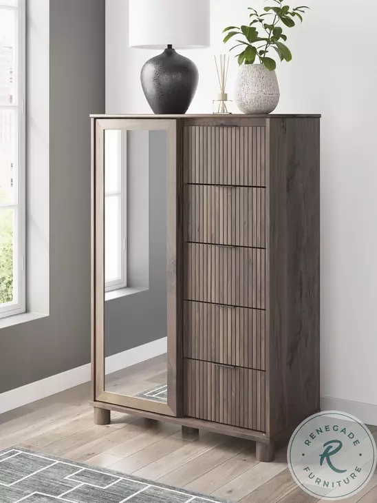 Cadmori Brown 5 Drawer Chest