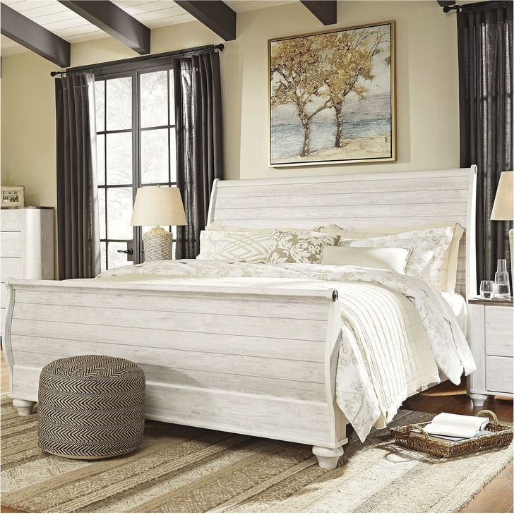 Willowton Whitewash King Sleigh Bed With Horizontal Planks