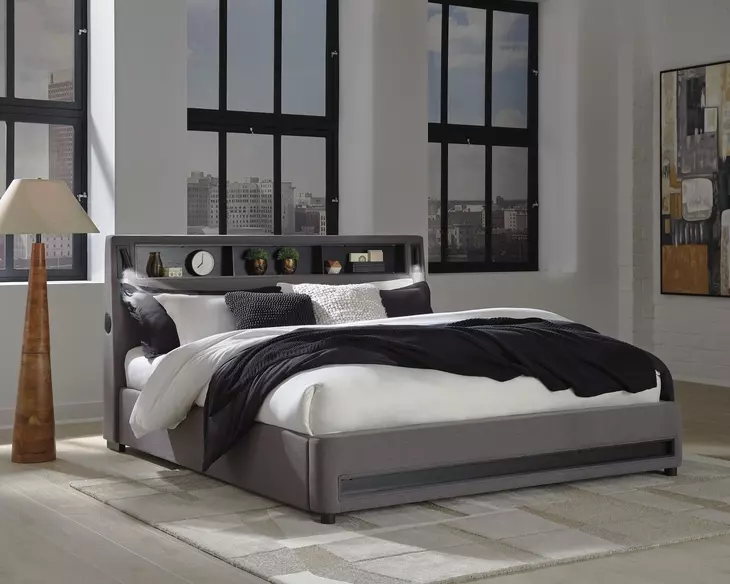 Wronske Gray King Upholstered Bed