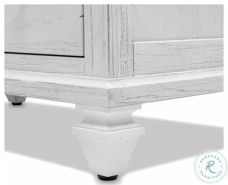 Bay Harbor Distressed White 5 Drawer Chest
