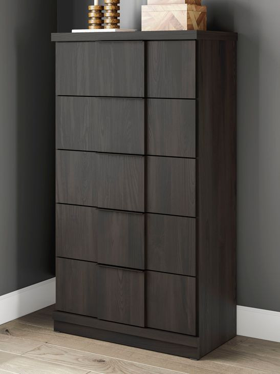 Avernhall Dark Brown 5 Drawer Chest