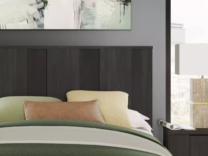 Agrander Dark Brown Queen Panel Platform Bed