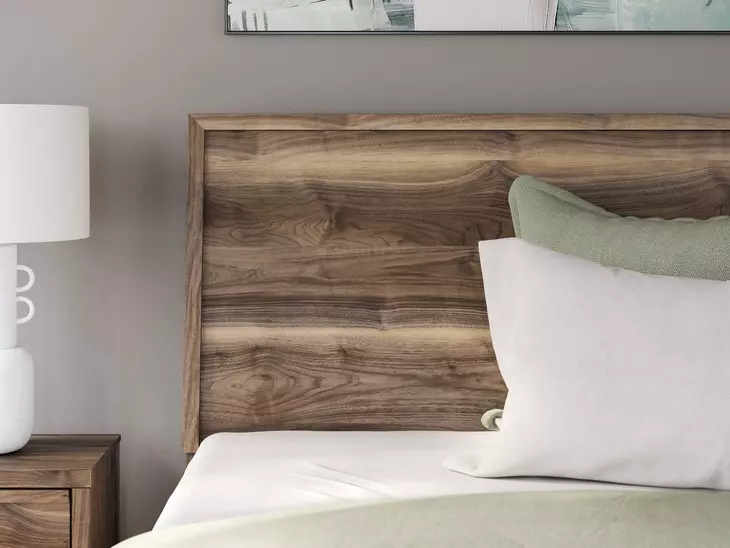 Zadilyn Warm Natural Brown Full Panel Headboard
