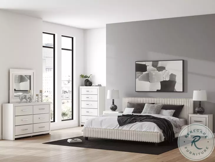 Ravalori White 5 Drawer Chest