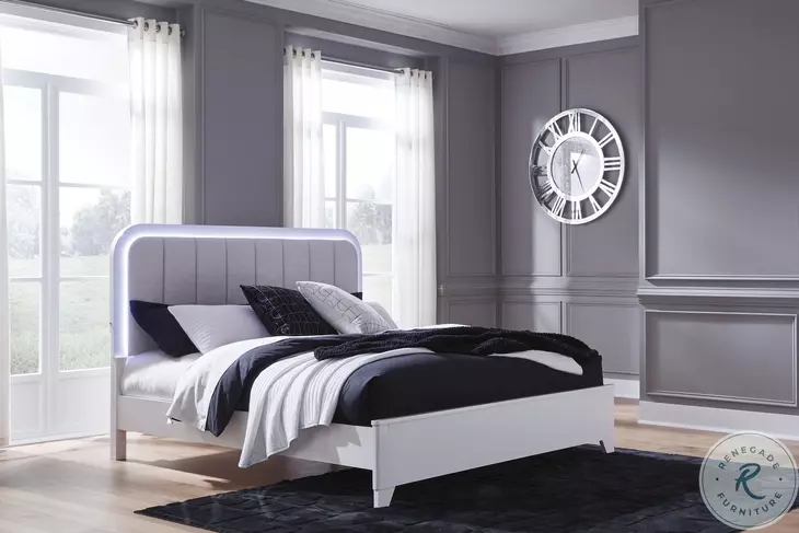 Frostlyn White Queen Upholstered Panel Bed