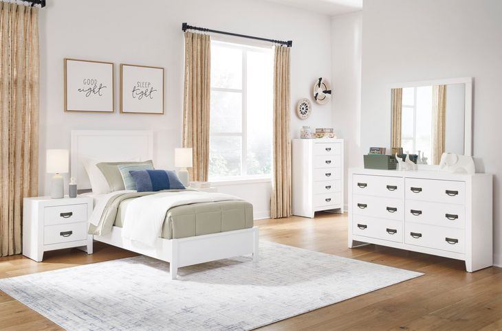 Binterglen White 6 Drawer Dresser and Rectangular Mirror