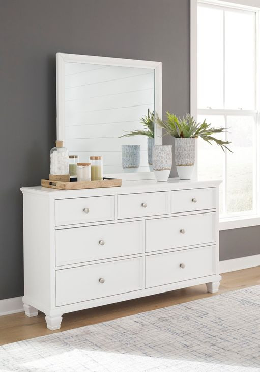 Fortman White 7 Drawer Dresser and Rectangular Mirror