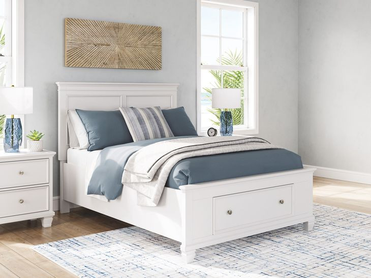 Fortman White Full Storage Panel Bed