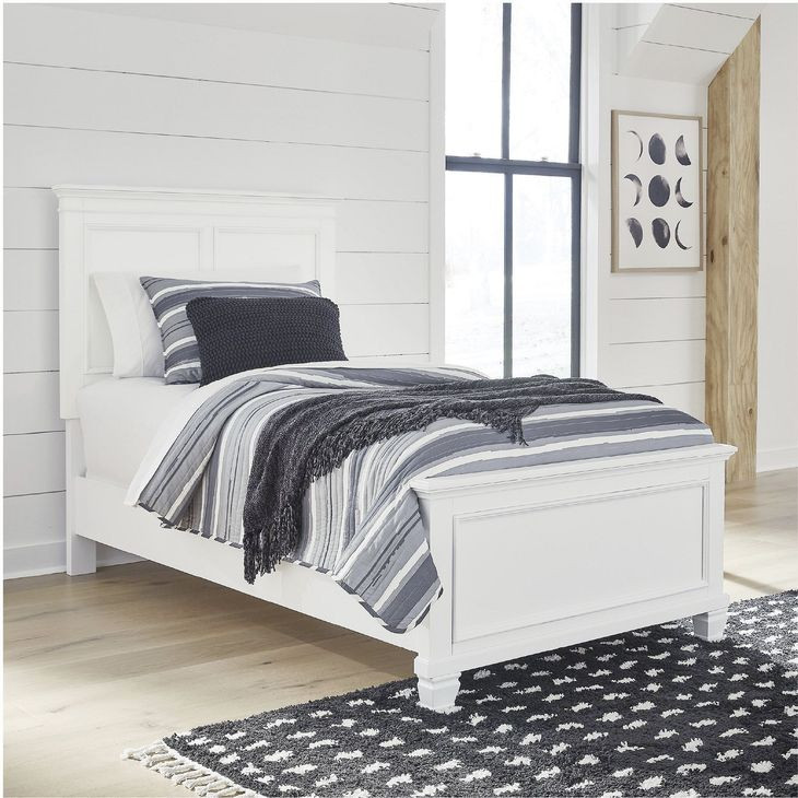 Fortman White Twin Panel Bed
