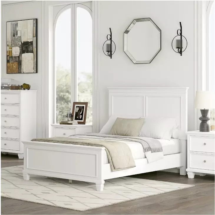 Fortman White Full Panel Bed