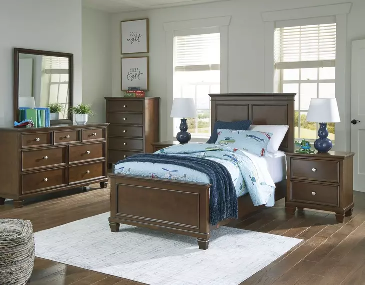 Danabrin Brown 7 Drawer Dresser and Rectangular Mirror