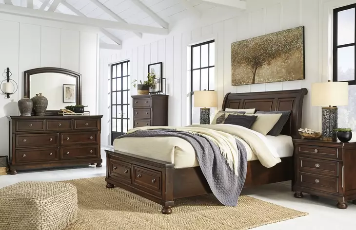 Porter Rustic Brown 7 Drawer Dresser and Arched Mirror