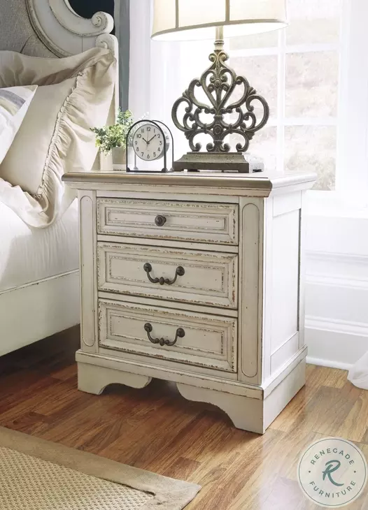 brunt Realist type A T3ジョー セット 使用１回 Realyn Two Tone 3 Drawer Nightstand from Ashley | Coleman Furniture