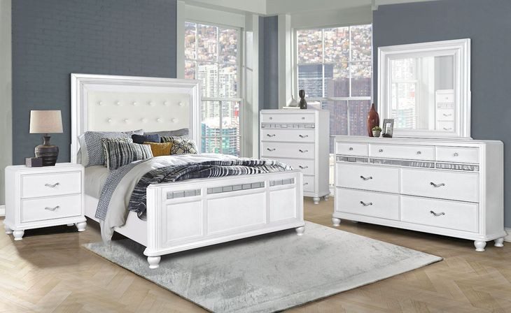B00764 White Upholstered Queen Panel Bed with Lighted Headboard