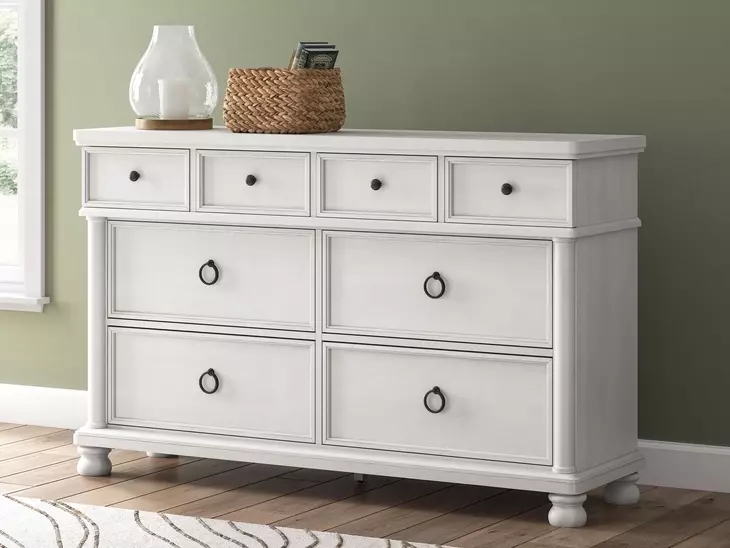 Chadworth Antique White 8 Drawer Dresser and Rectangular Mirror