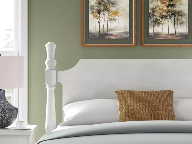 Chadworth Antique White California King Poster Bed