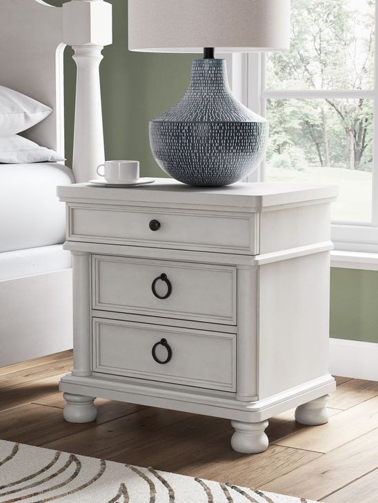 Greddinton Antique White 3 Drawer Nightstand with USB Charging