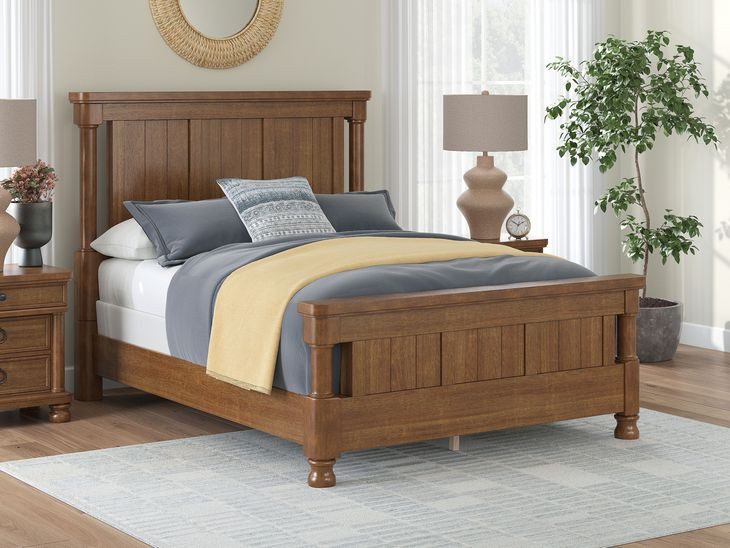 Greddinton Brown Queen Poster Bed