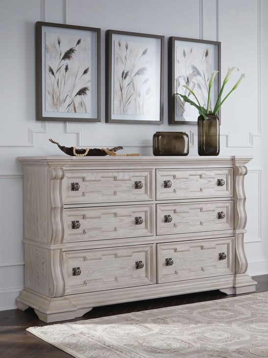 Valleymont Antique White 6 Drawer Dresser