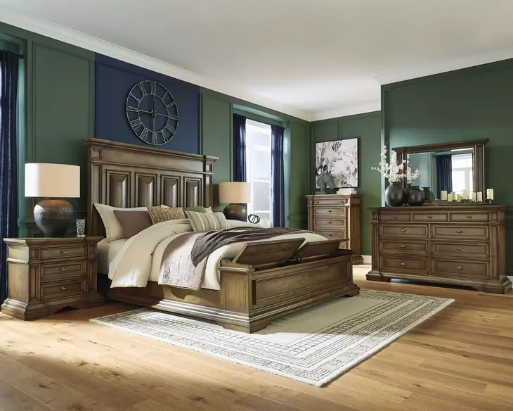 Channley Brown 9 Drawer Dresser