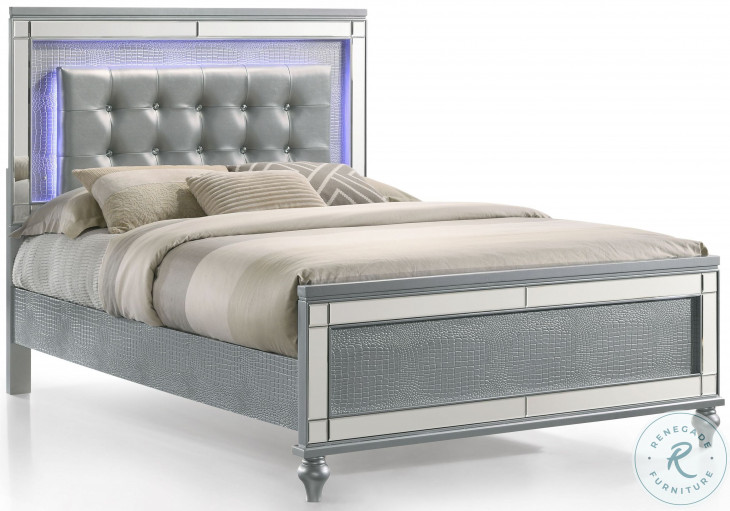 Valentino Silver Queen Upholstered Panel Bed from New Classic Coleman Furniture
