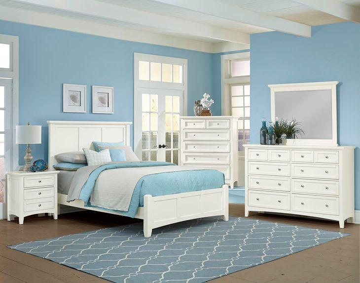 Bonanza White Mansion Panel Bedroom Set