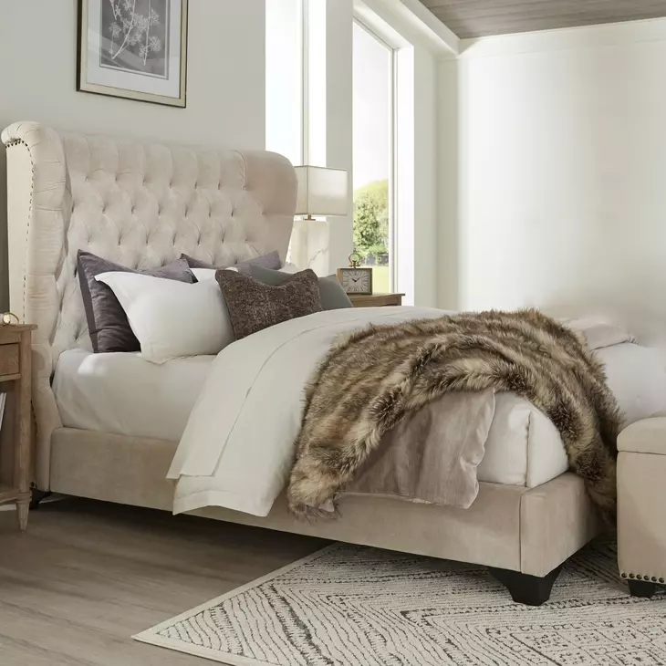 Chloe Meringue Natural Queen Upholstered Panel Bed