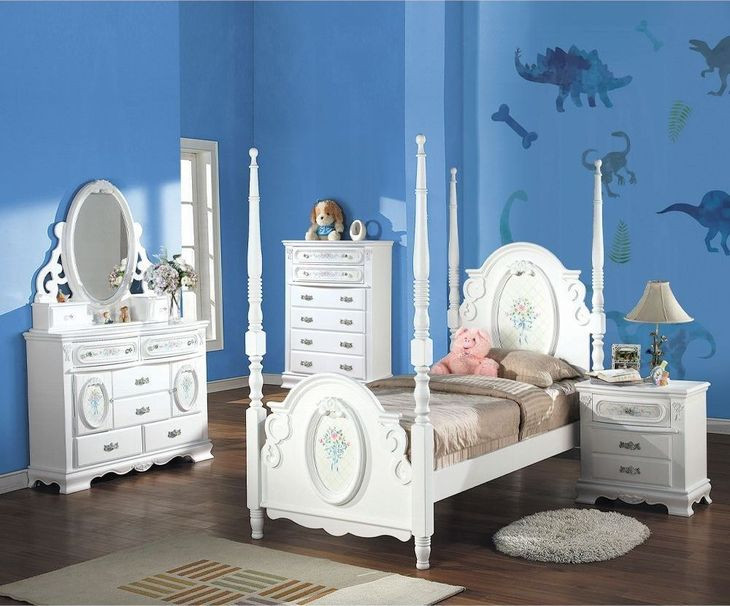 Flora White Youth Poster Bedroom Set