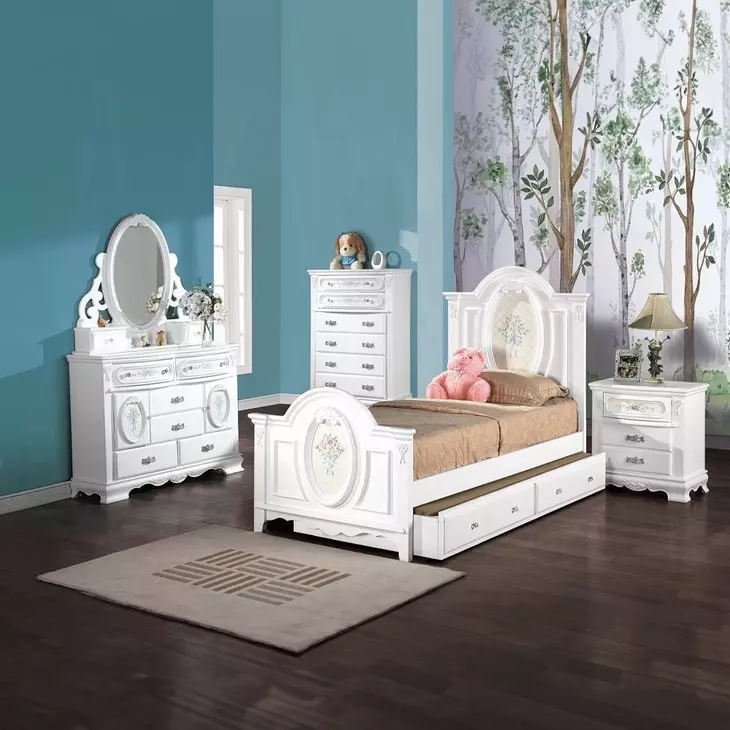 Flora White 6 Drawer Dresser