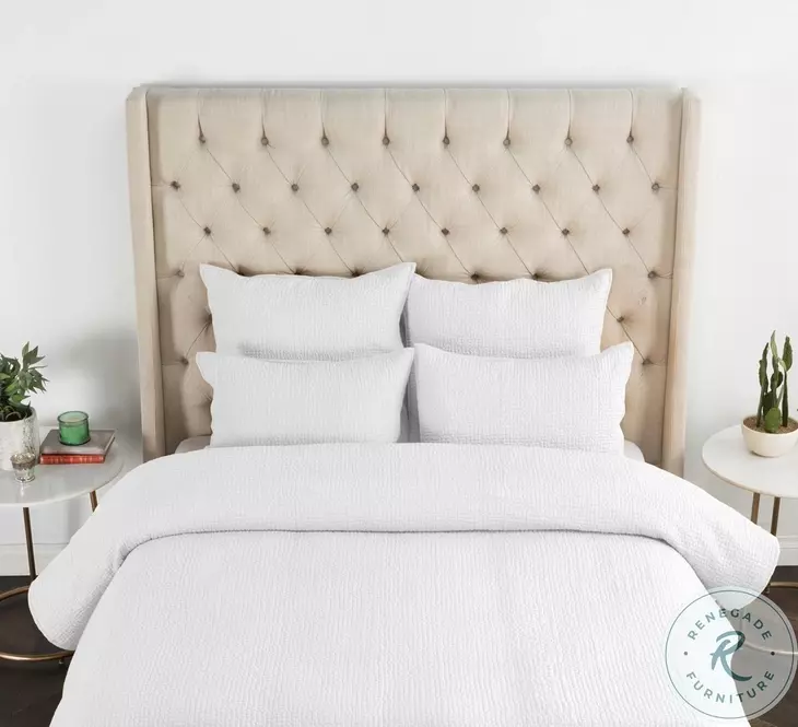 Villa Core Danica White 4 Piece King Bedding Set