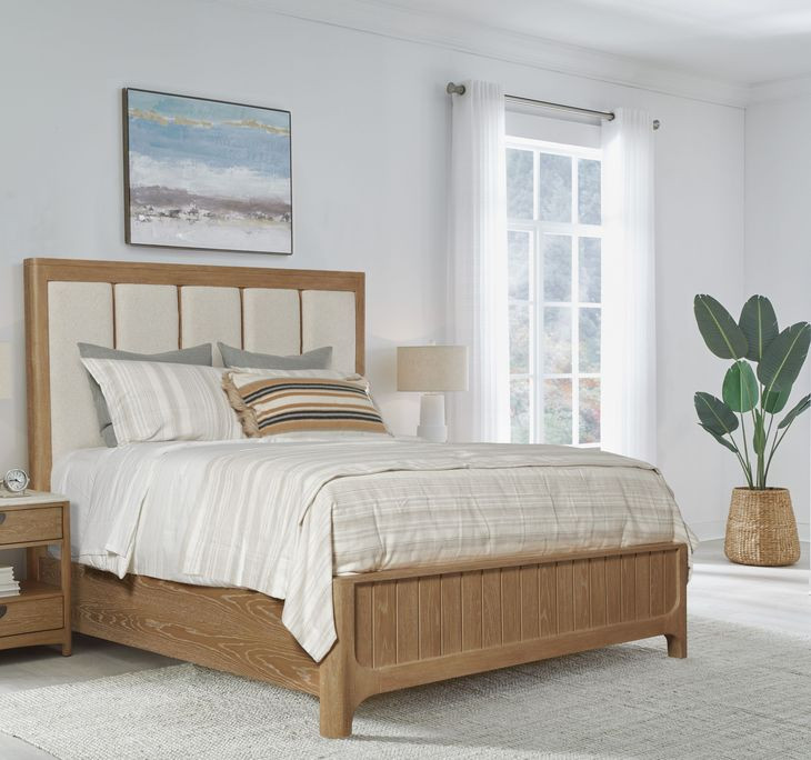 Escape Glazed Natural Oak King Upholstered Panel Bed