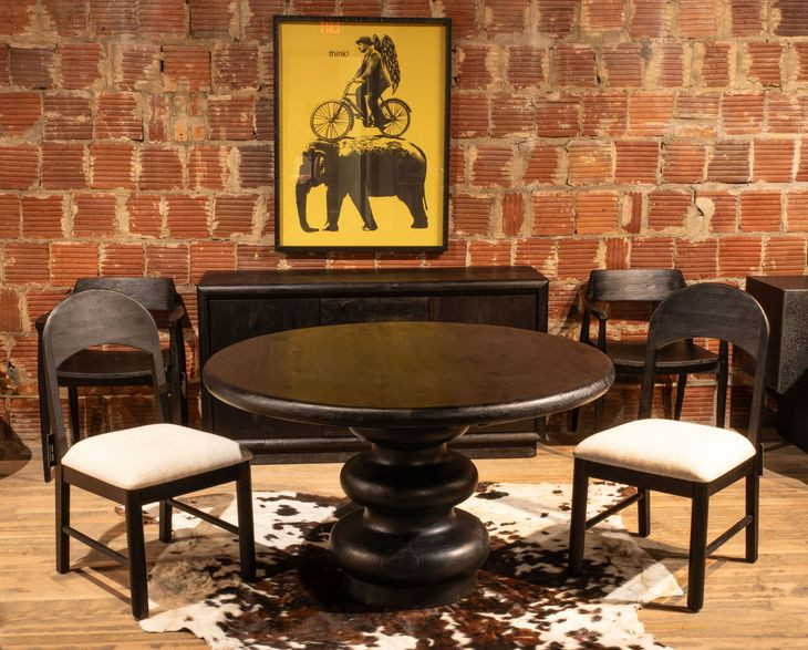 Bakio Black 52" Round Dining Table