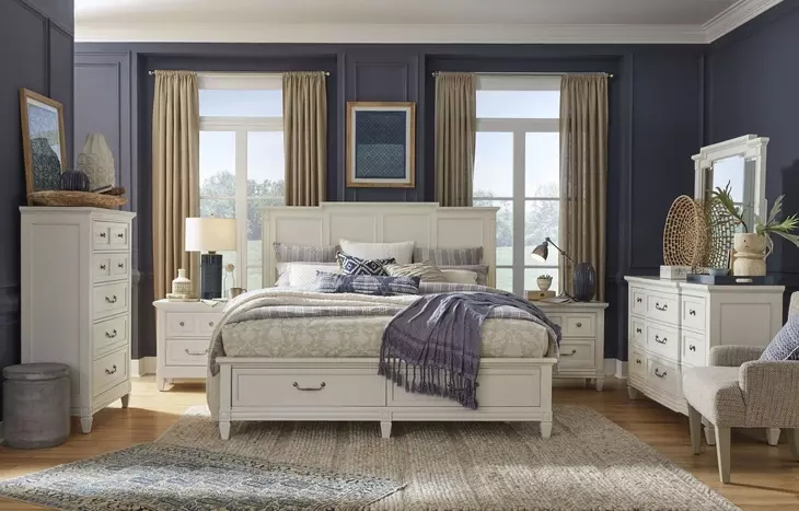 Willowbrook Egg Shell White 9 Drawer Dresser with Rectangular Mirror