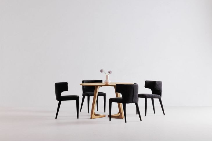 Godenza Natural Round Dining Room Set