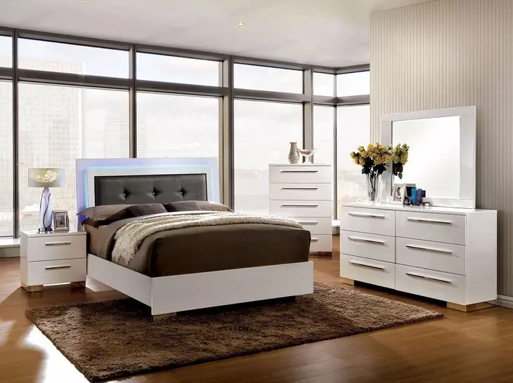 Clementine Glossy White King Upholstered Panel Bed
