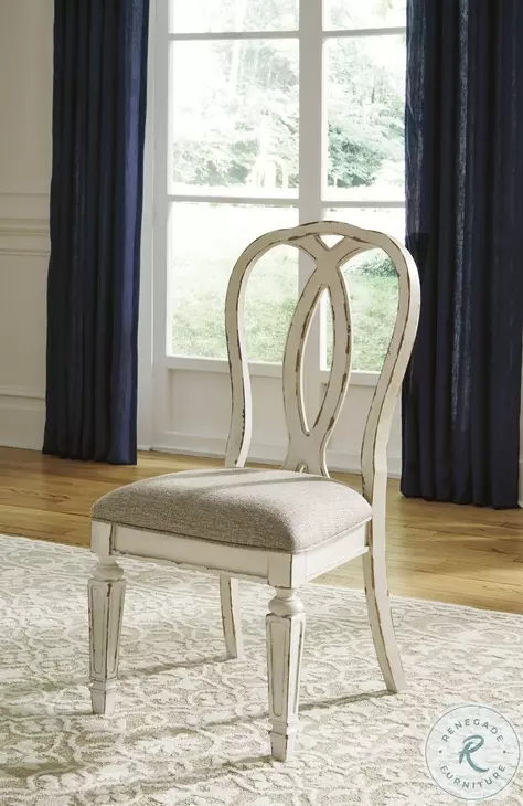 Realyn Dining Room Chair (リーリン ダイニングチェア) Ashley Signature Realyn Antique White Upholstered Dining