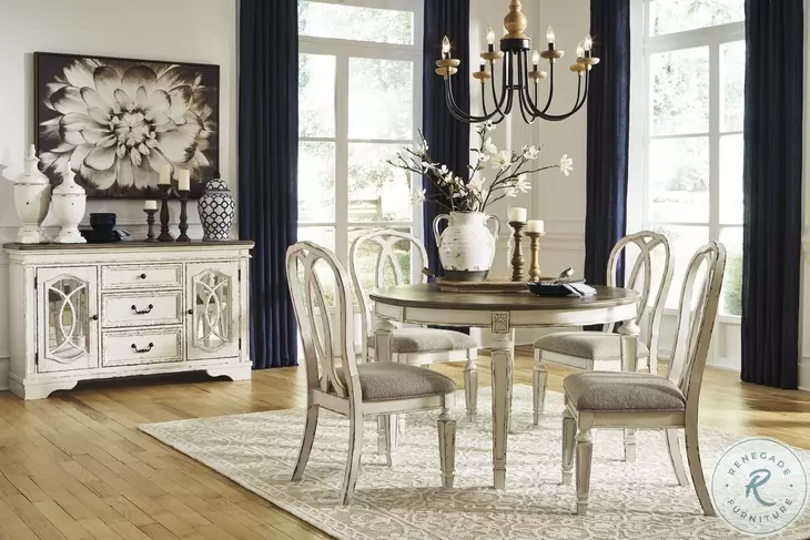 Realyn White Oval Extendable Dining Table