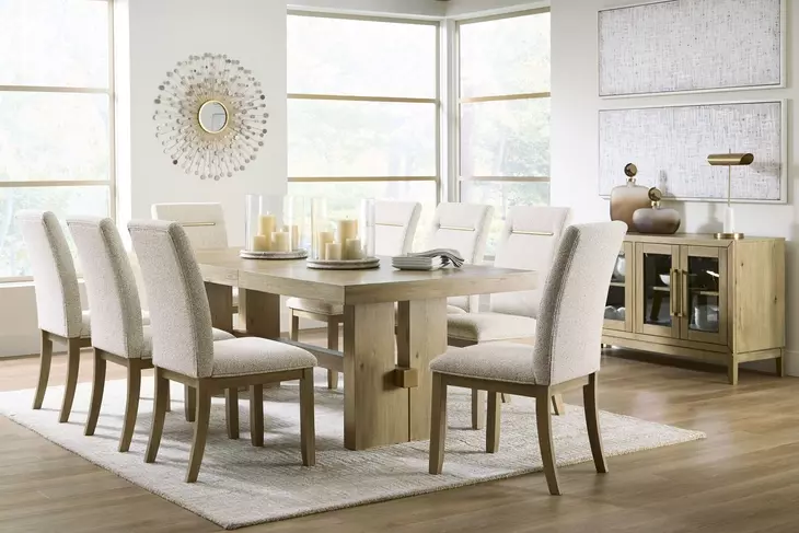 Drovlayne Light Brown Extendable Rectangular Dining Room Set
