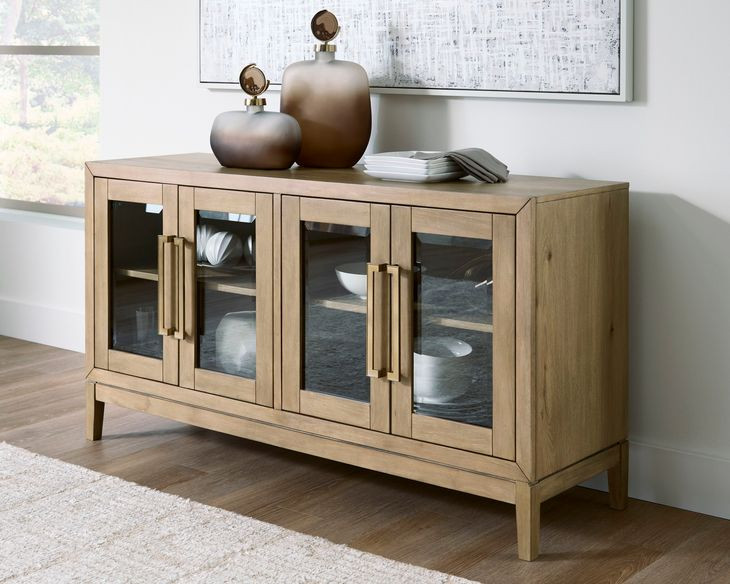 Drovlayne Light Brown 4 Glass Door Server