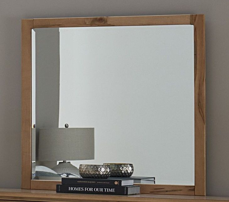 Nordhaven Clear Maple Poster Bedroom Set